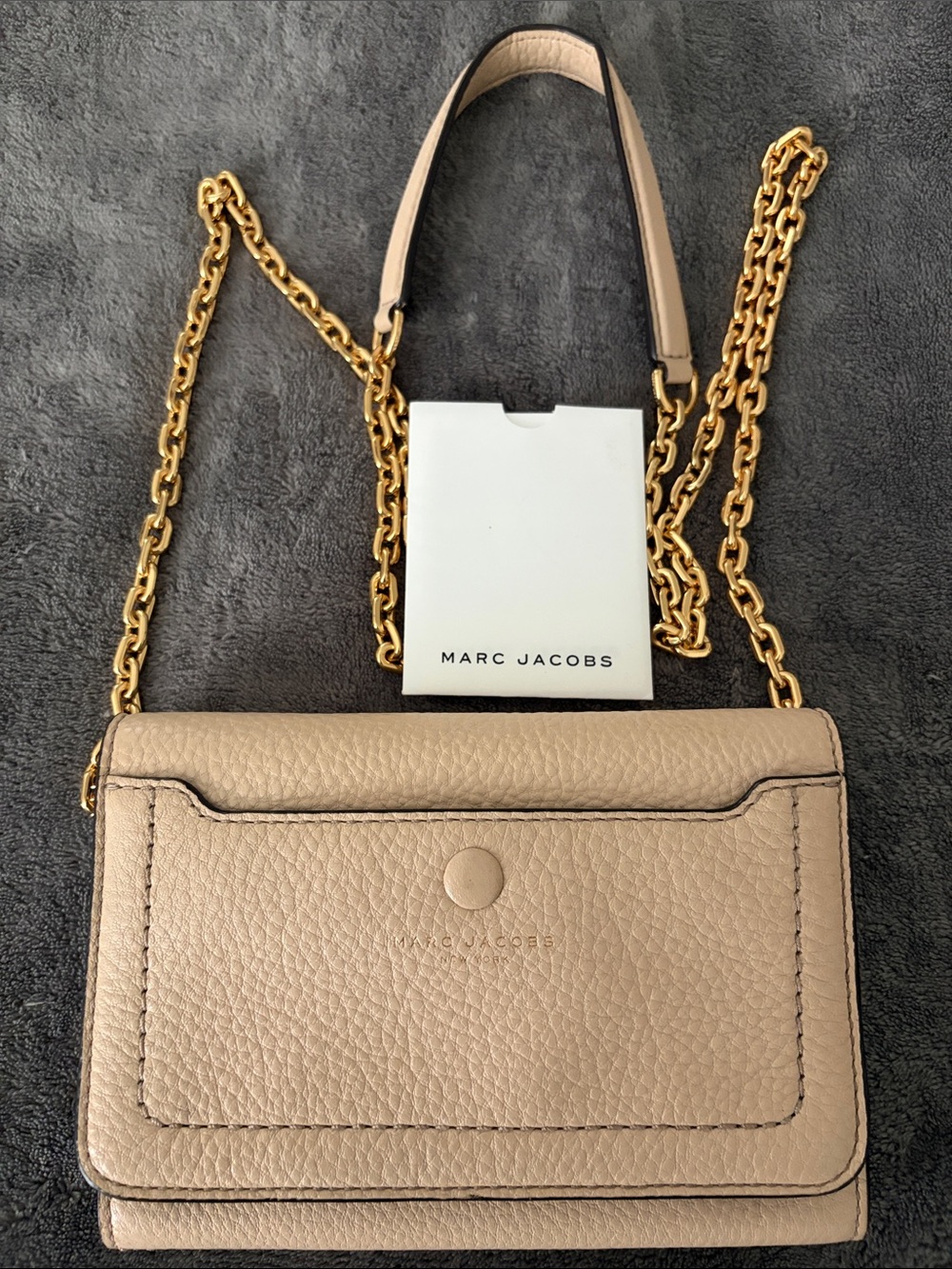 Marc Jacobs Pebbled Leather Crossbody in Taupe with Gold Chain (wallet)